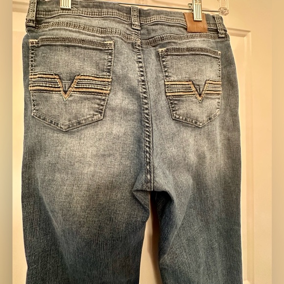BKE Hudson Boys’ Jeans Relaxed Straight Fit in Size 16 Regular - Picture 5 of 9